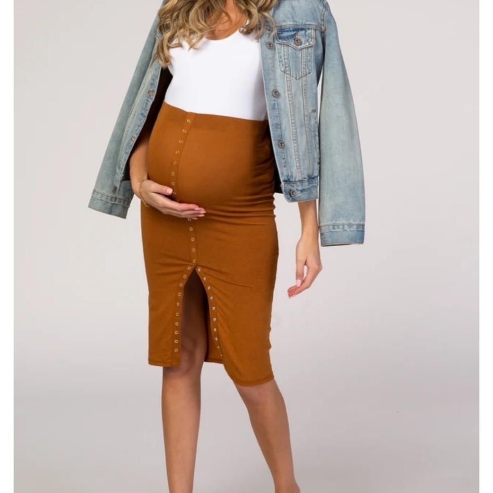 Pinkblush Camel Snap Button Maternity Skirt